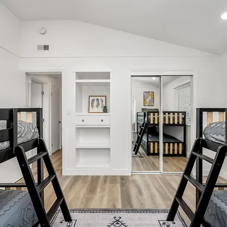 Spacious Home With 7 Beds Minutes From Mission Bay